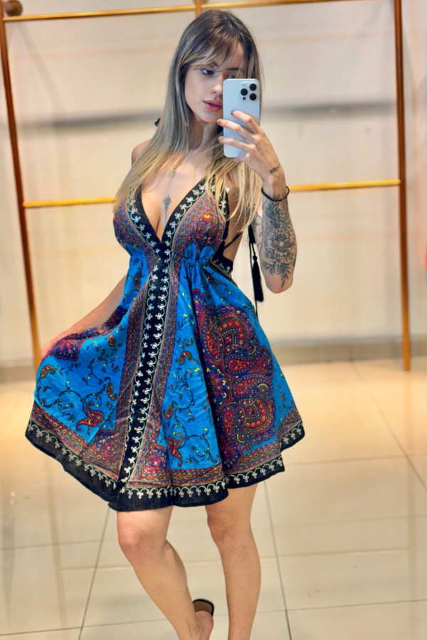 Vestido Curto Costas Nuas Bordado - Image 2