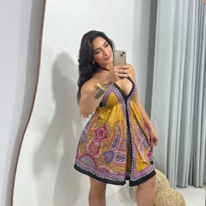 Vestido Curto Costas Nuas Bordado