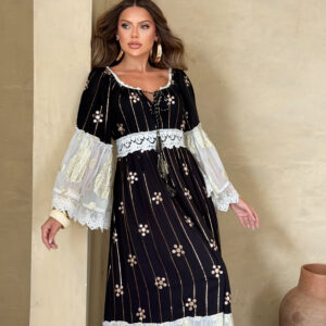 Vestido Boho com detalhes em Preto