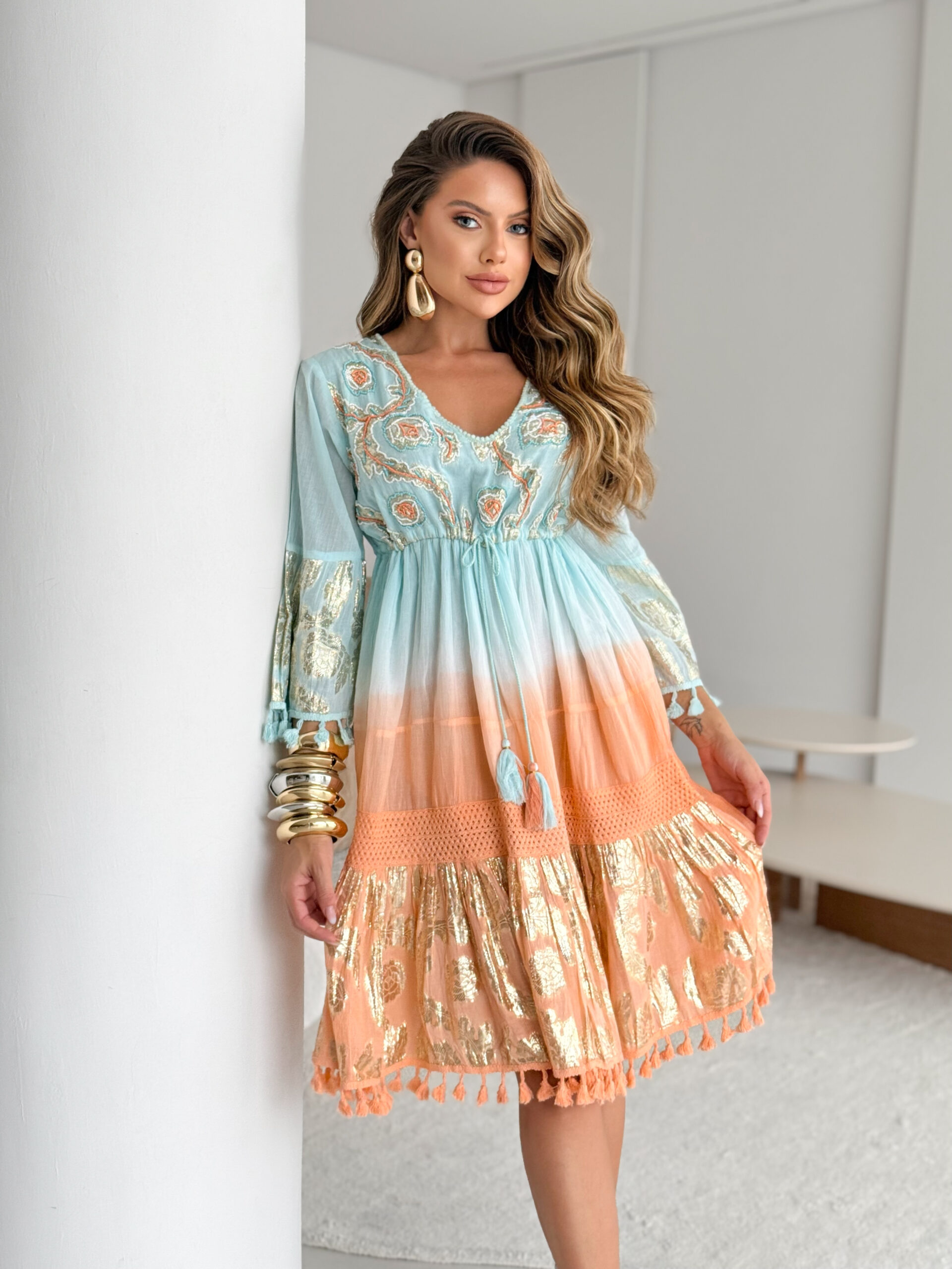 Vestido Curto - Manga Longa